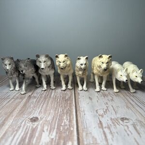 8 Pcs Wolf Toy Figurines Set Wolf Animals Figures Lot